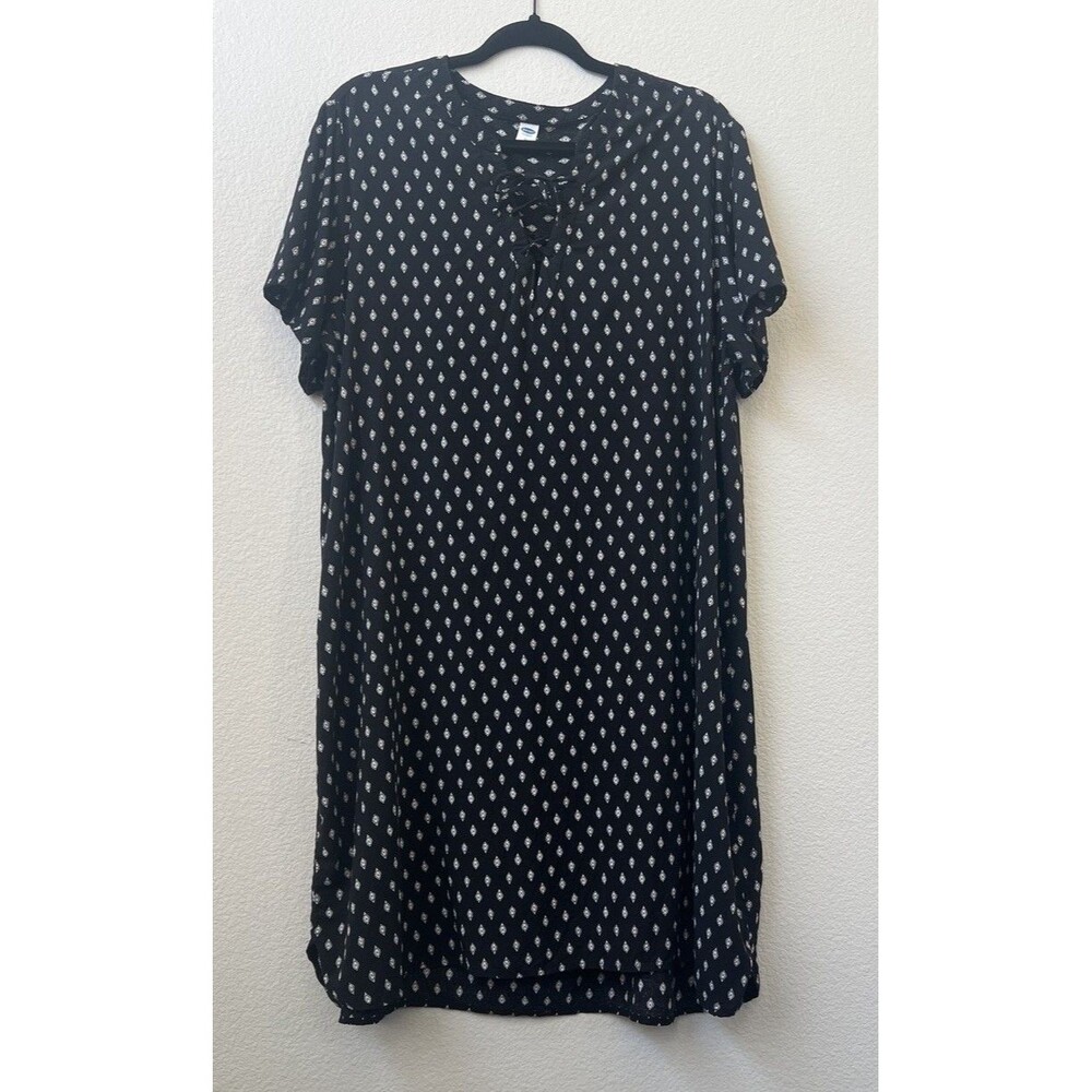 Old Navy Dress XL Black White Geometric Lattice Print Lace-up Neck Shift Boho